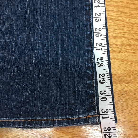 Lucky Brand Dark Wash Straight Leg Jean. Sz 8/29 - Picture 8 of 9